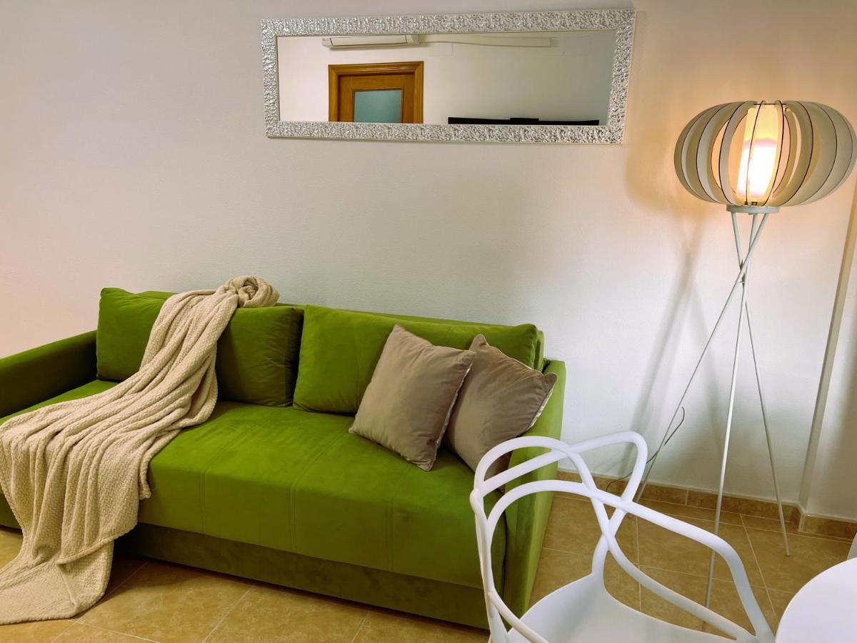 Holiday Suite Fragata Torrevieja Exterior foto