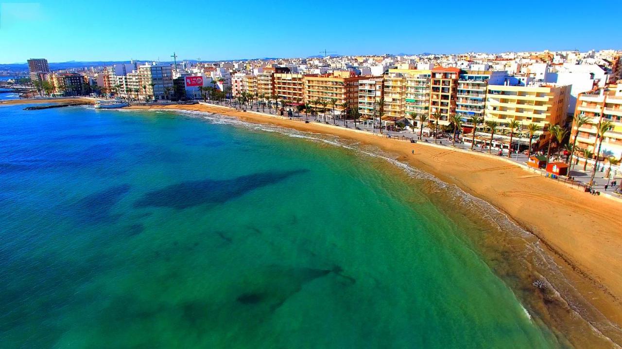 Holiday Suite Fragata Torrevieja Exterior foto